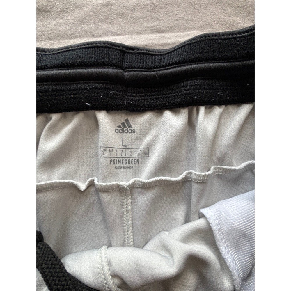Adidas Primegreen Mens Athletic Shorts White Black Size Large Mesh Gym Training - Picture 3 of 10